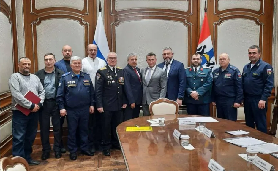 Губернатор Новосибирской области Андрей Травников провёл встречу с советом Ассоциации ветеранов СВО